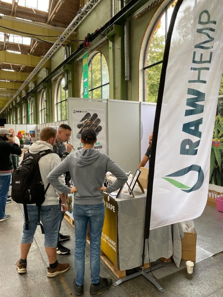 Raw Hemp Kannabiksenäyttely