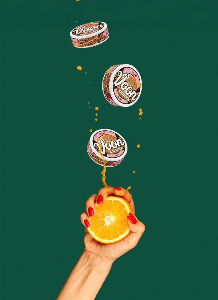 Voon Orange Bubblegum hånd og appelsin