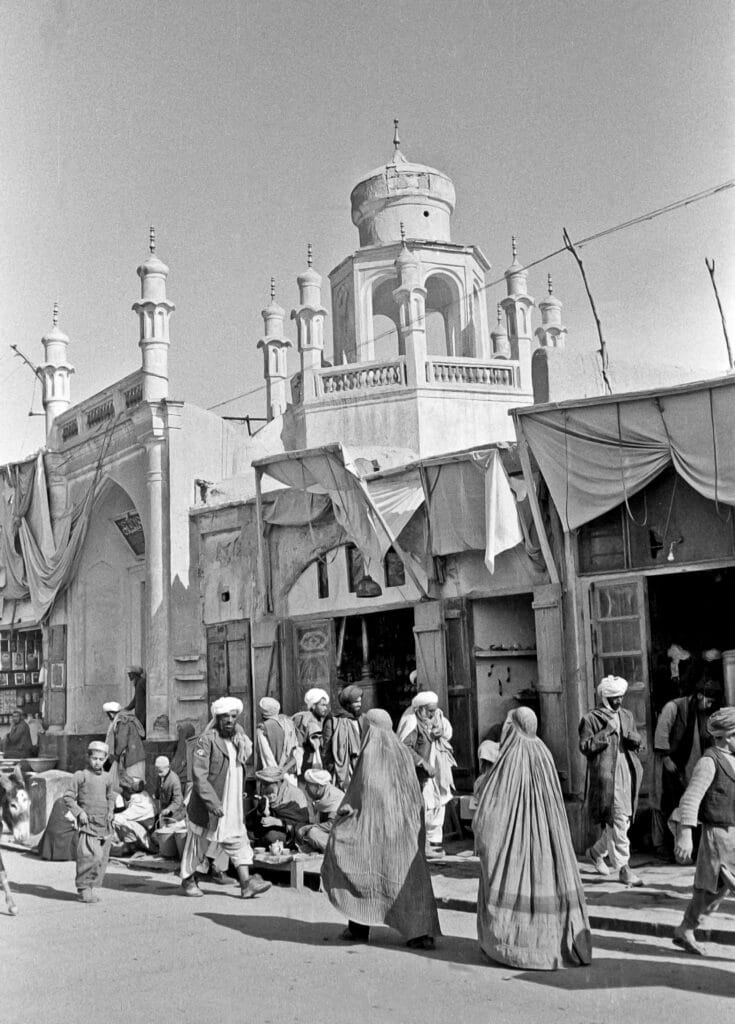 Street scene in Kandahar, December 1973